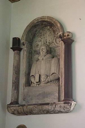 Maiden Newton - Memorial Detail